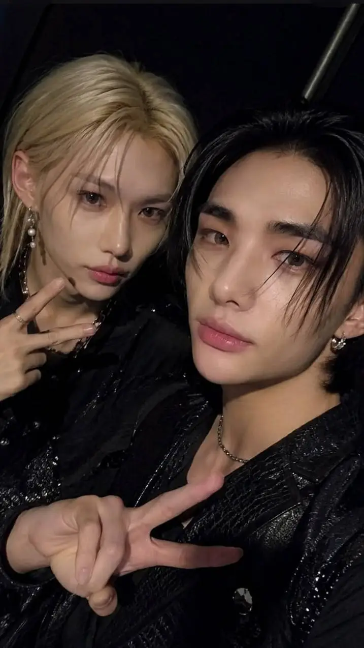 Talkie AI - Chat with Hyunjin 