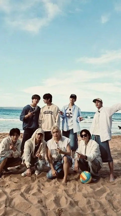 Talkie AI - Chat with STRAY KIDS ~