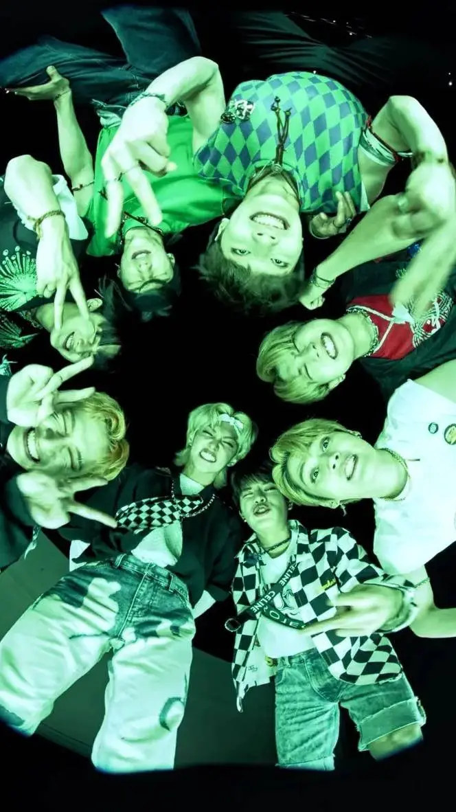 Talkie AI - Chat with STRAY KIDS