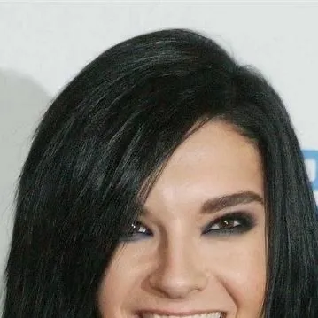 chat with ai character: Bill Kaulitz 