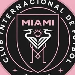 chat with ai character: miami is your cm