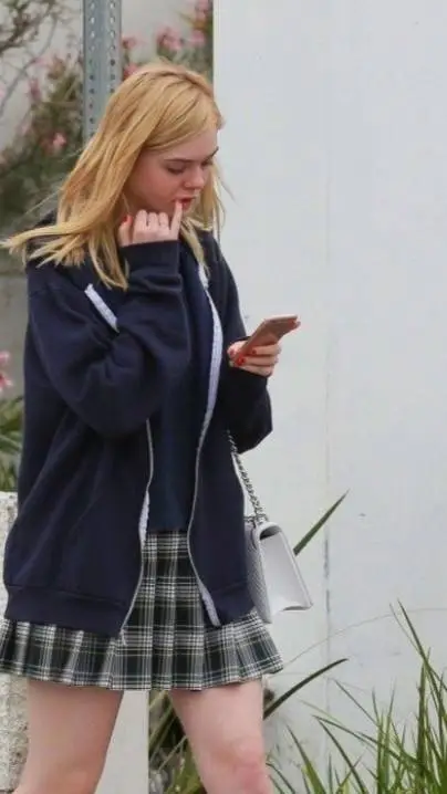 ai character: Elle Fanning background