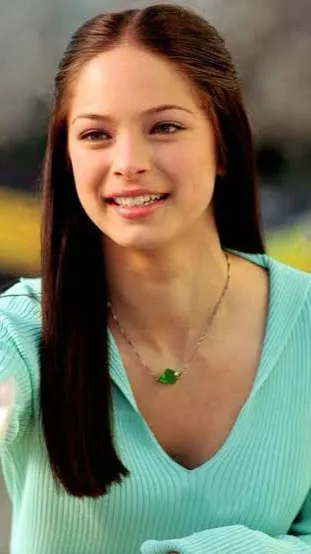 ai character: Lana Lang background