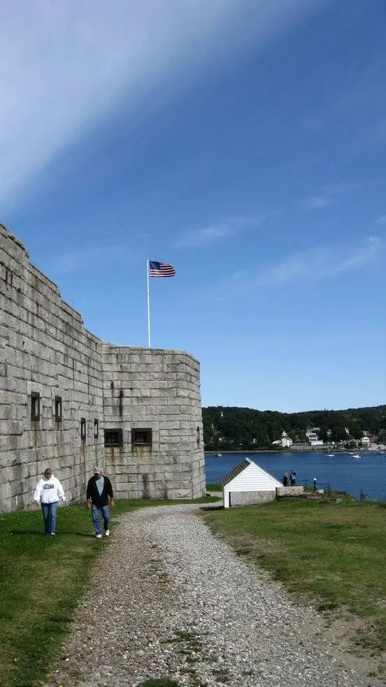 ai character: FortKnox Maine Usa background