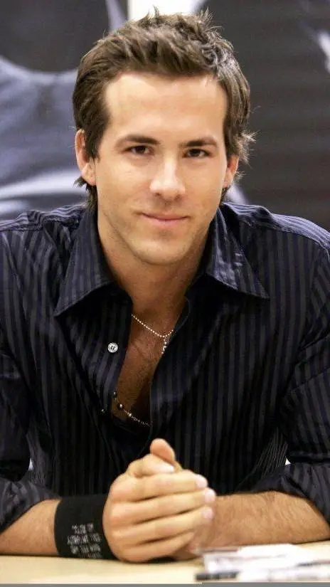 ai character: Ryan Reynolds  background