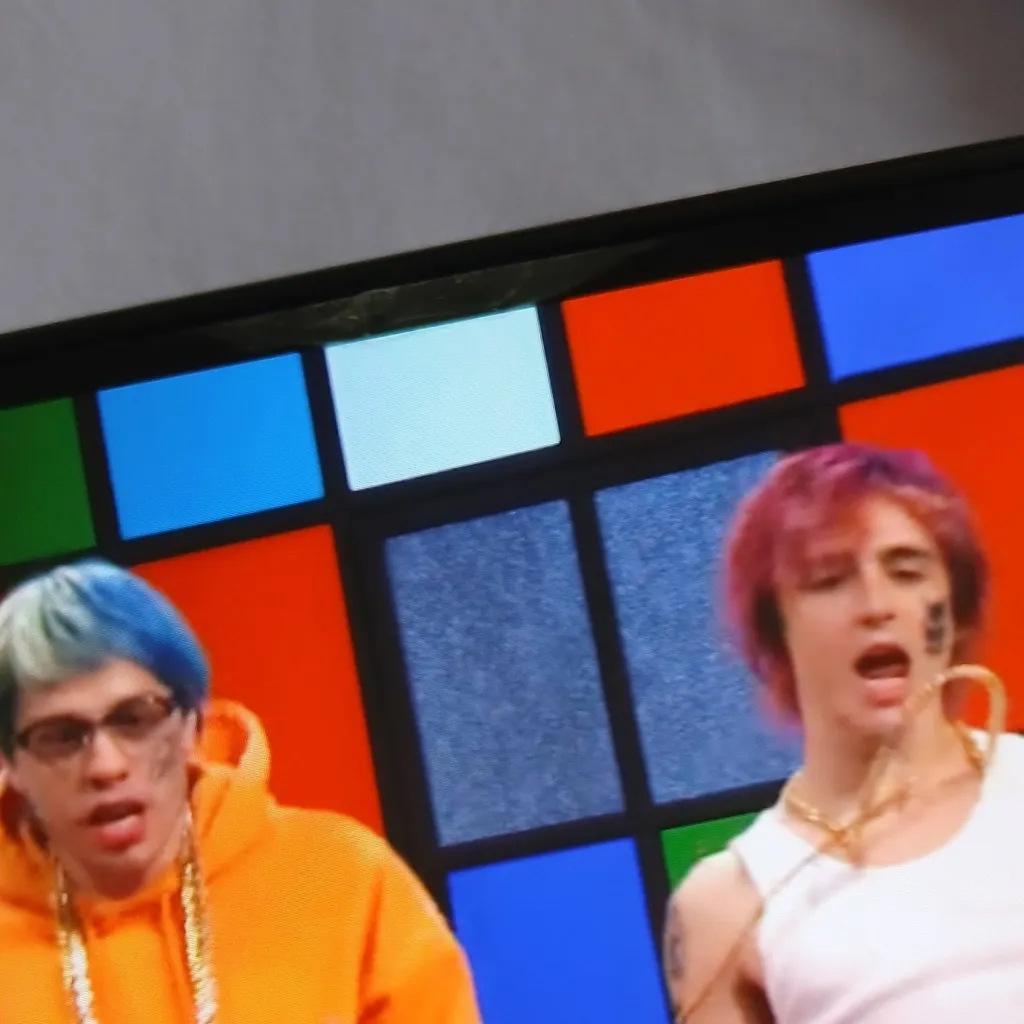 chat with ai character: SNL