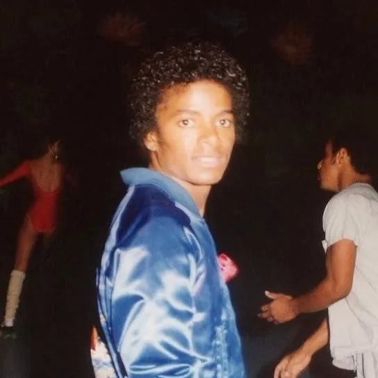chat with ai character: michael jackson
