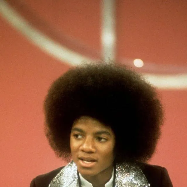 chat with ai character: Michael jackson 