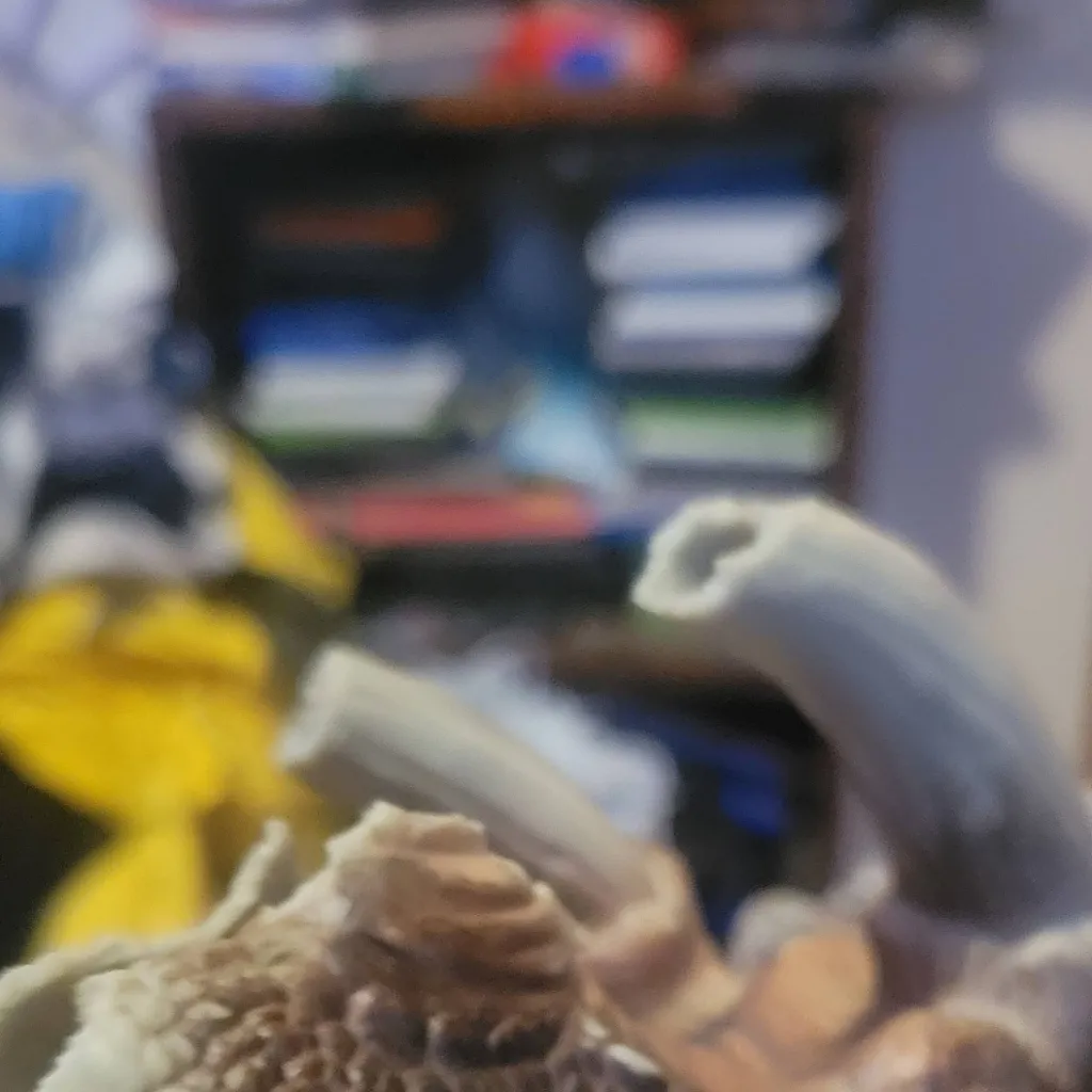 chat with ai character: Dinosaur Puppet