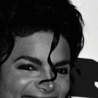chat with ai character: Micheal jacksonn