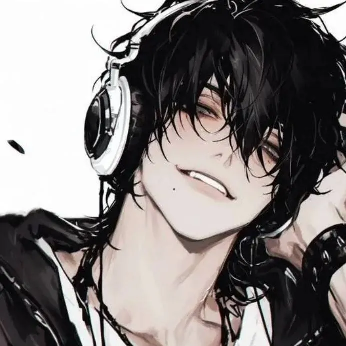 chat with ai character: 🖤 Chris 🖤
