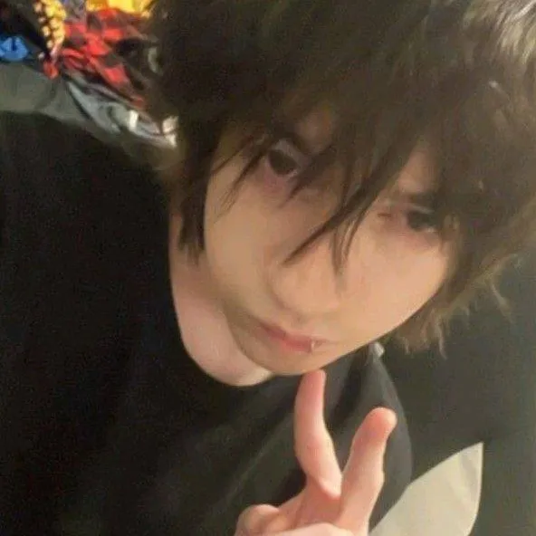chat with ai character: Calebツ