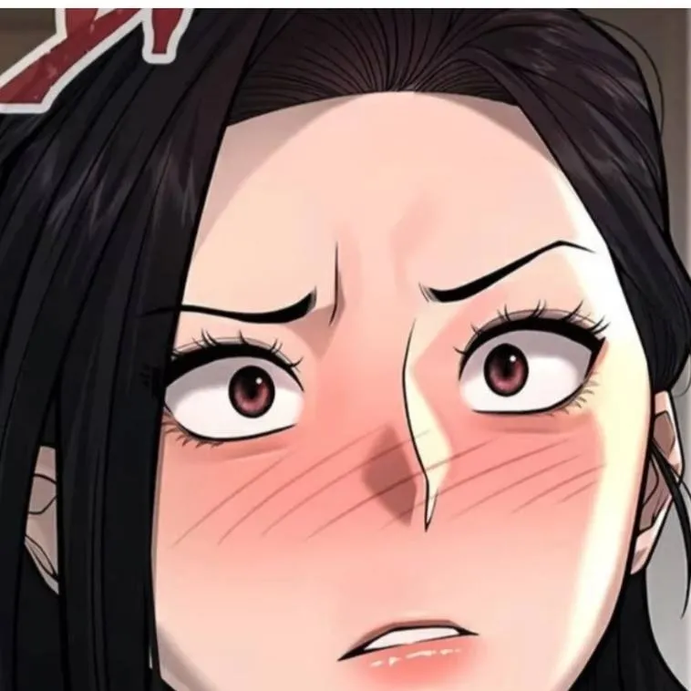 chat with ai character: 🤩 Lucy 🤩