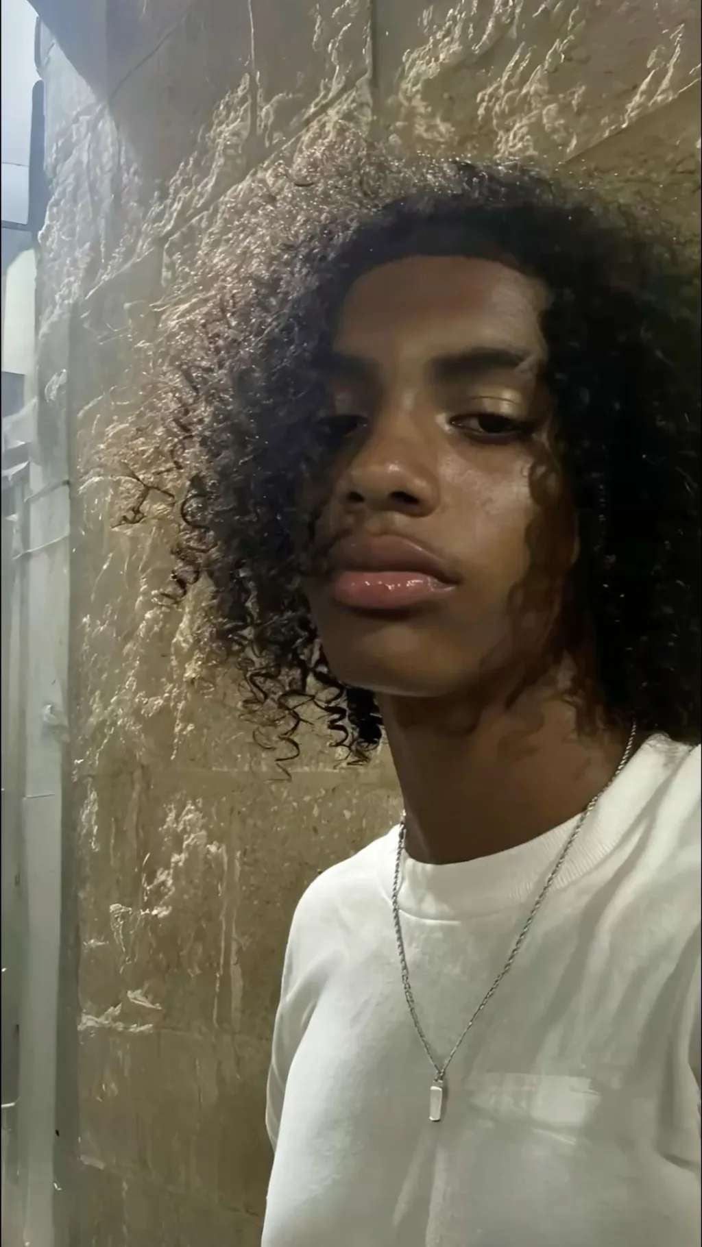 Talkie AI - Chat with Jamari