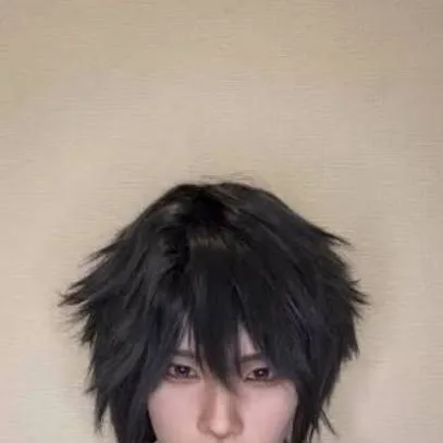 chat with ai character: giyu scuola