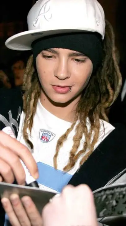 Talkie AI - Chat with Tom Kaulitz
