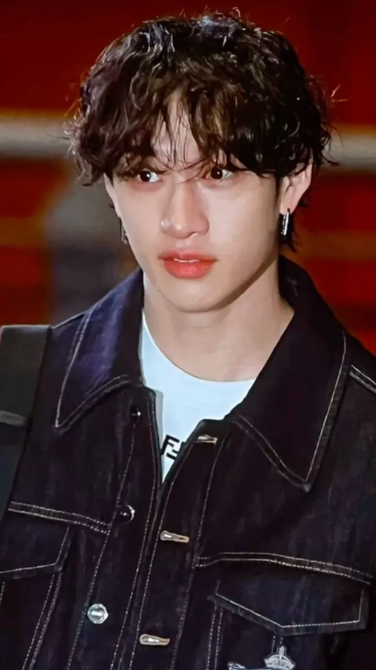 ai character: Bangchan background