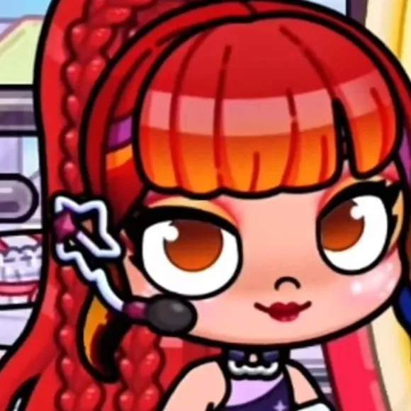 chat with ai character: Roxy