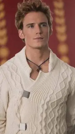 Talkie AI - Chat with Finnick Odair