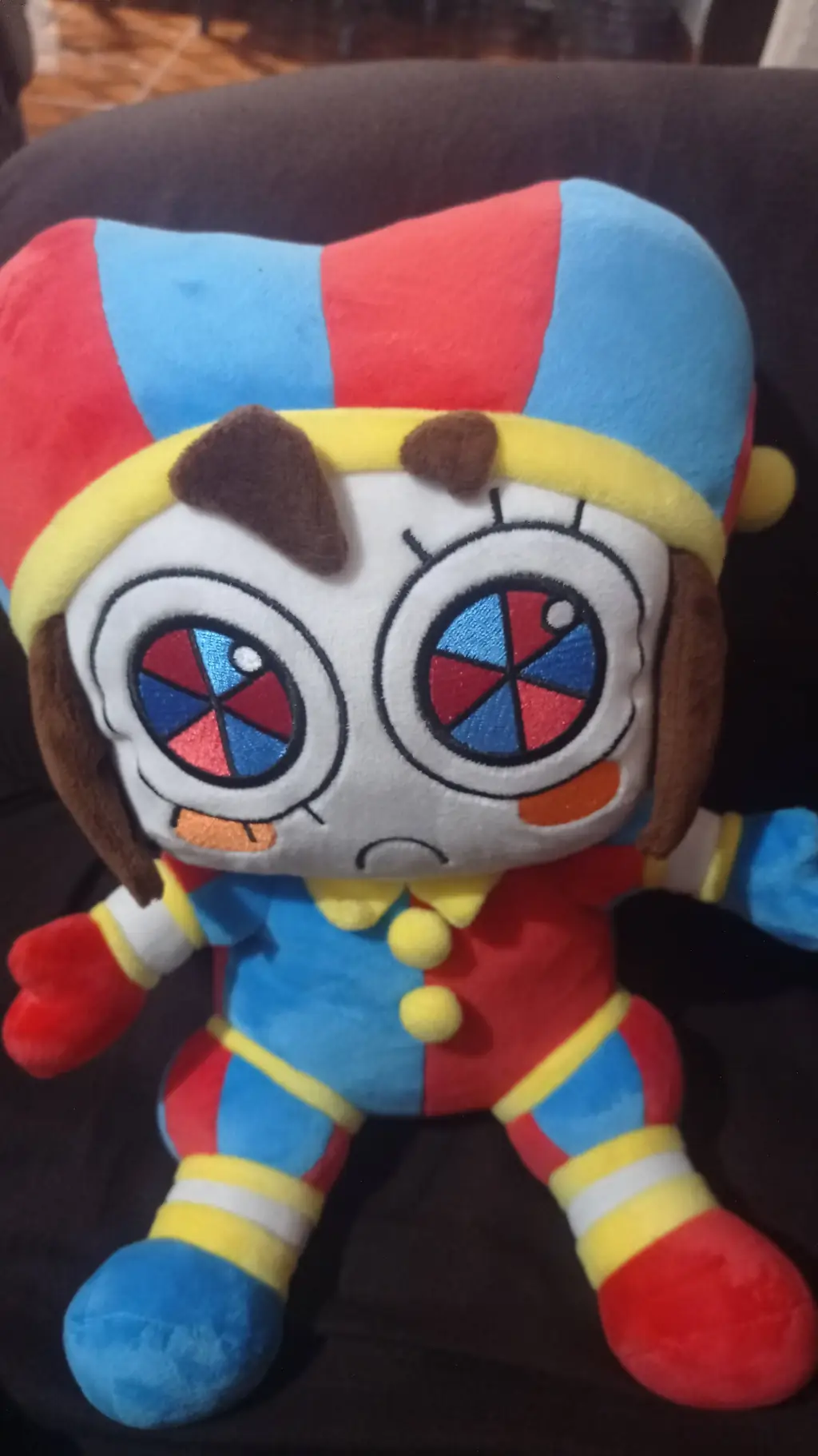 Talkie AI - Chat with peluche de pomni!