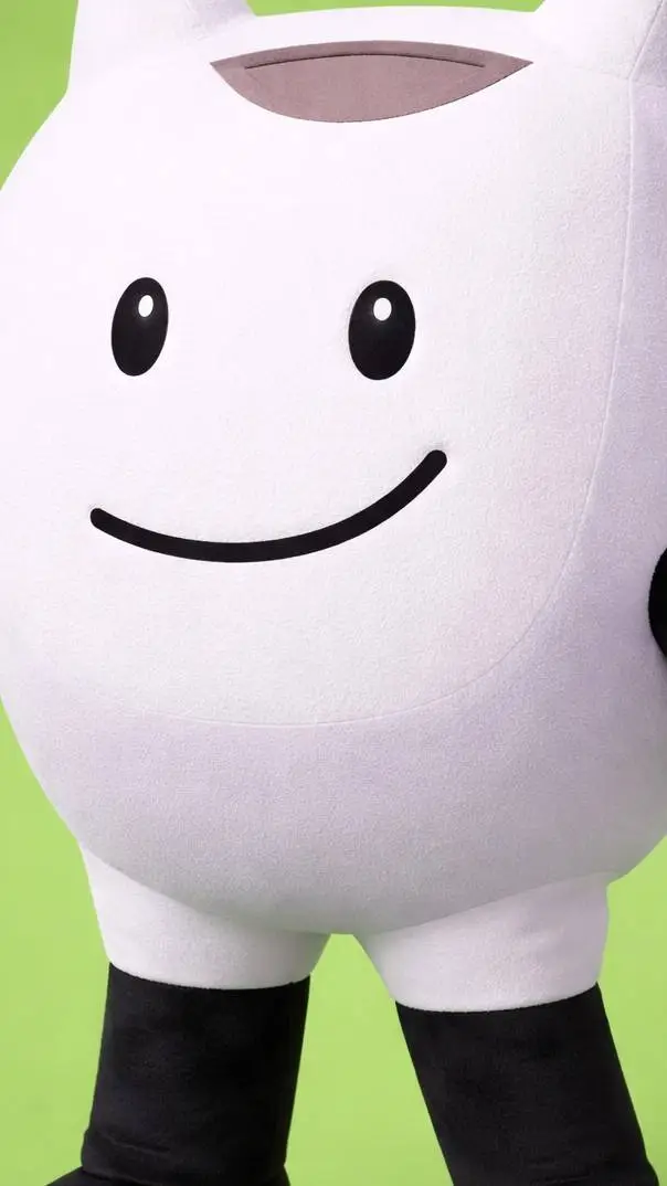 ai character: Pillow Pt br background