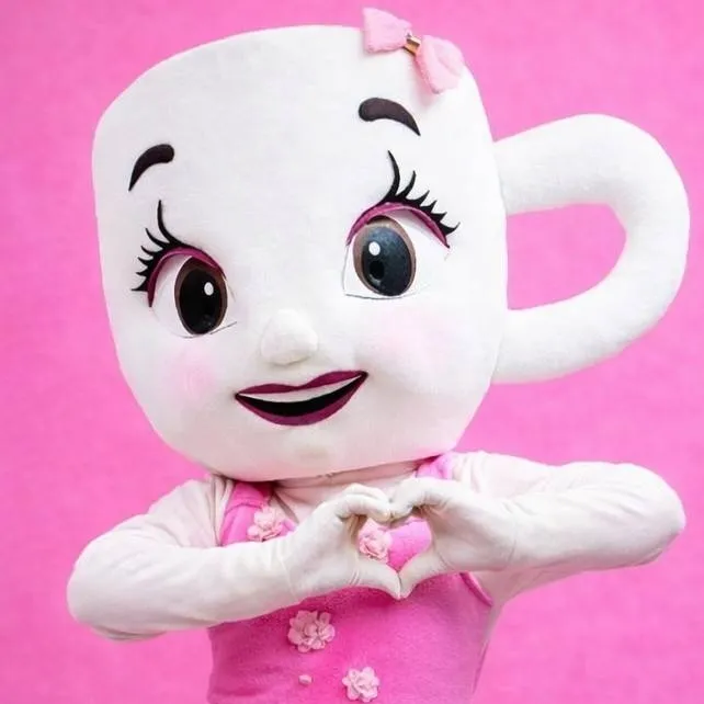 chat with ai character: BallerinaCappuccia
