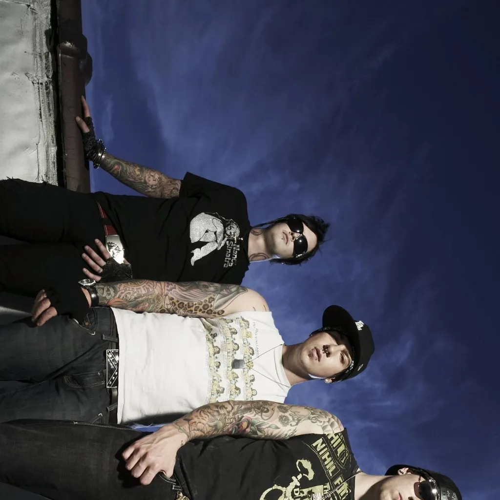 chat with ai character: Avenged Sevenfold