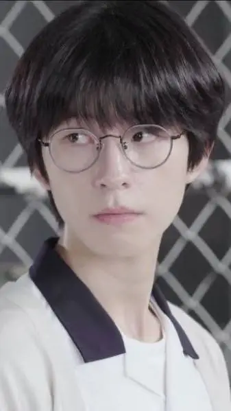 Talkie AI - Chat with Oh Beom-Seok 