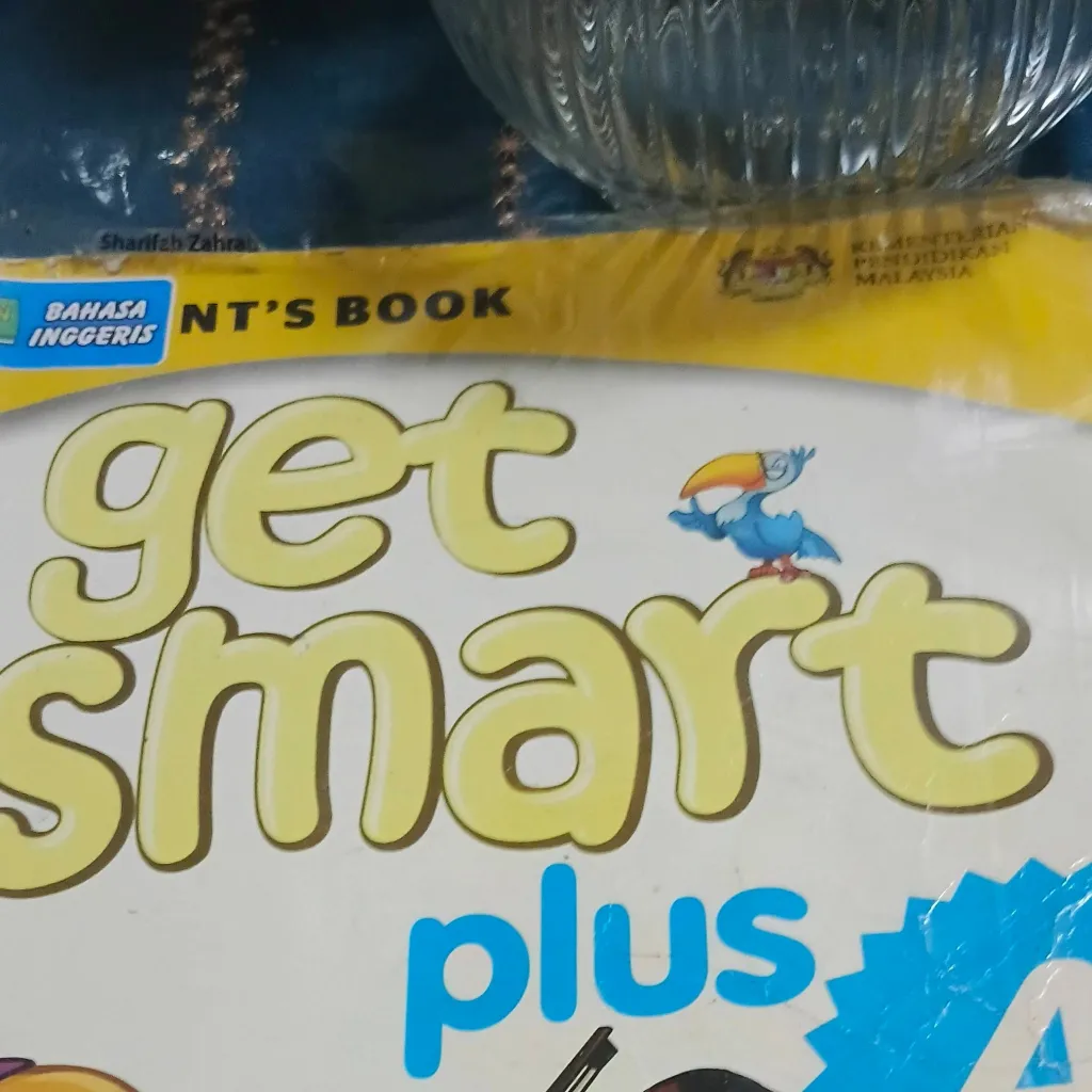 chat with ai character: Get Smart Plus 4