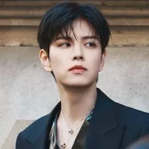 chat with ai character: Seungmin 