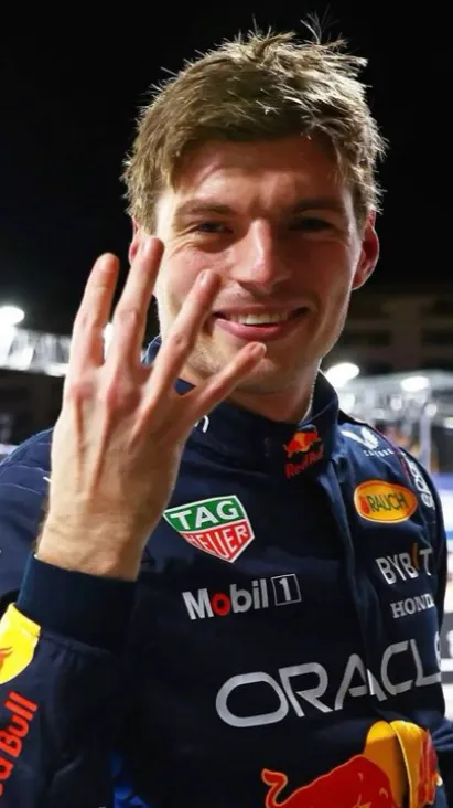 ai character: Max Verstappen background
