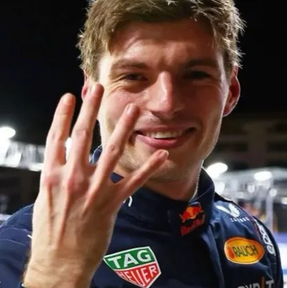 chat with ai character: Max Verstappen
