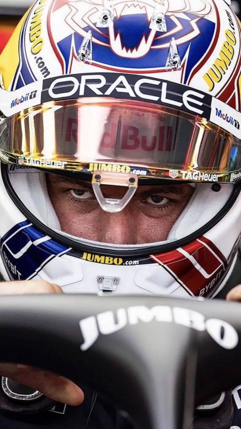 ai character: Max Verstappen background