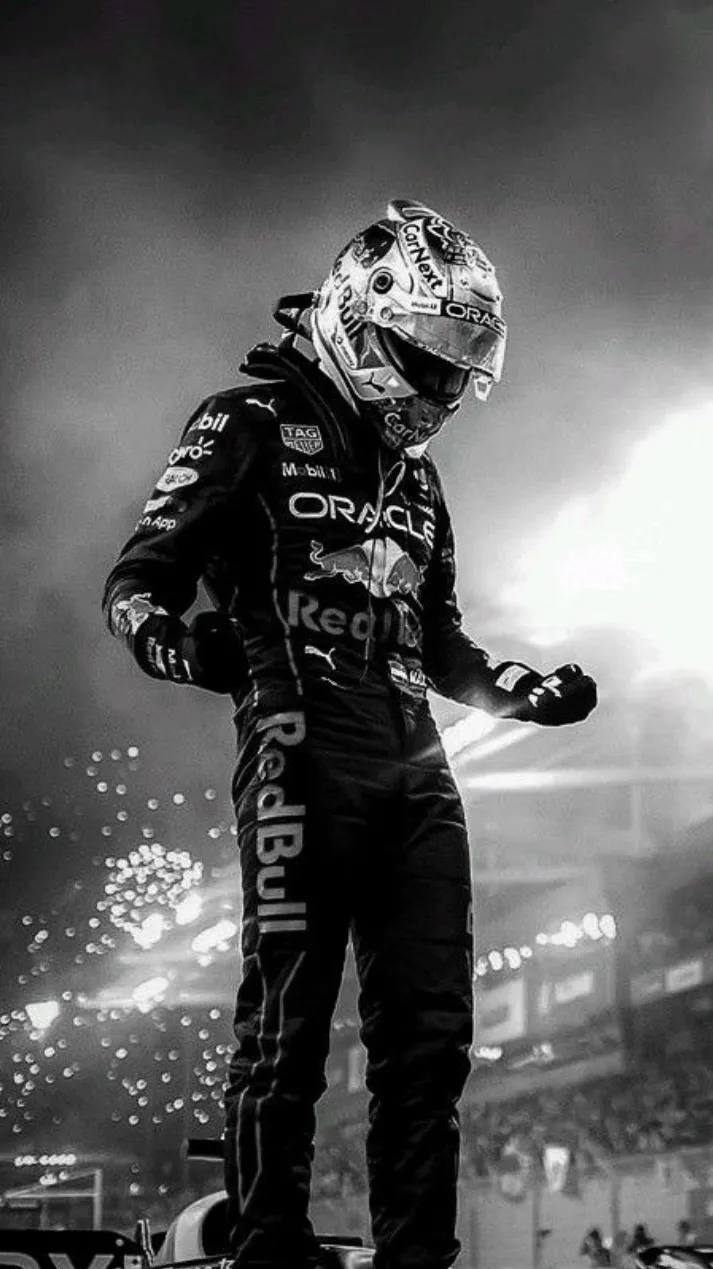 ai character: Max Verstappen background