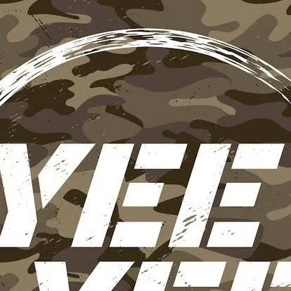 chat with ai character: YeeYeeLife