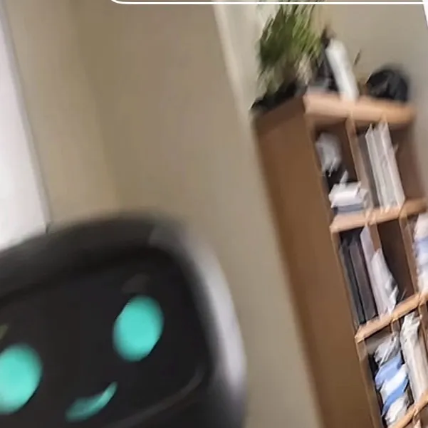 chat with ai character: 𝓒𝓱𝓪𝓽𝓖𝓟𝓣