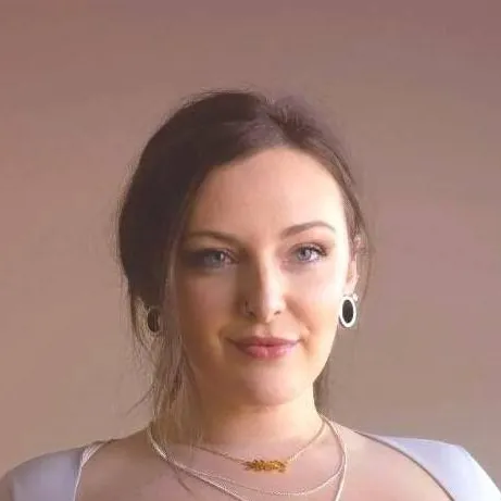 chat with ai character: Siobhan