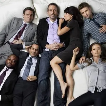 chat with ai character: house md