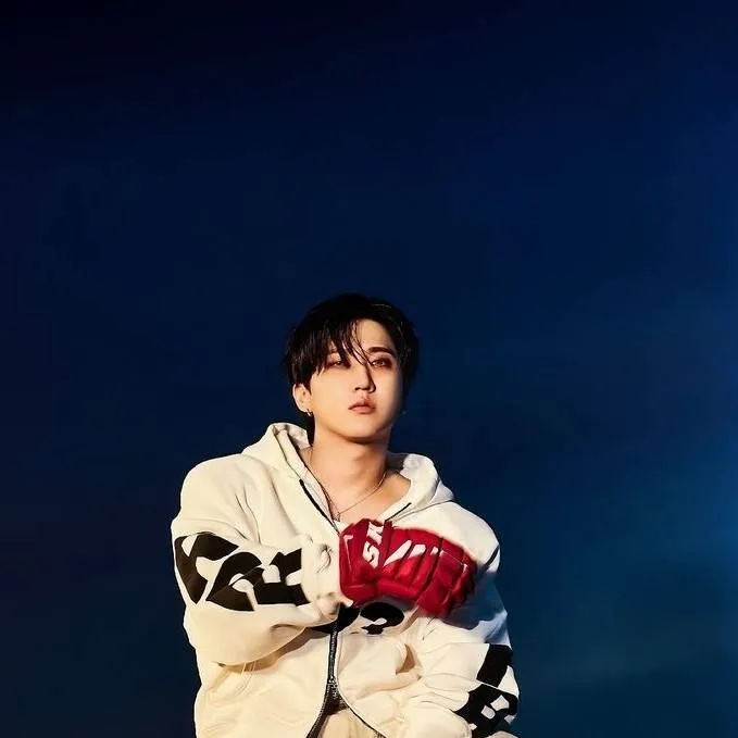 chat with ai character: Seo Changbin