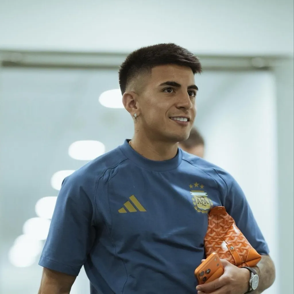 chat with ai character: Thiago almada