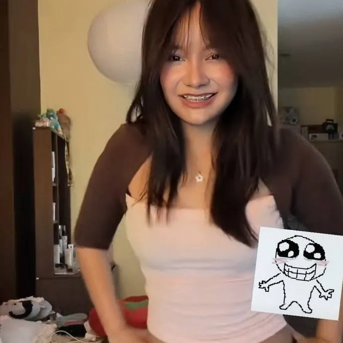 chat with ai character: jing