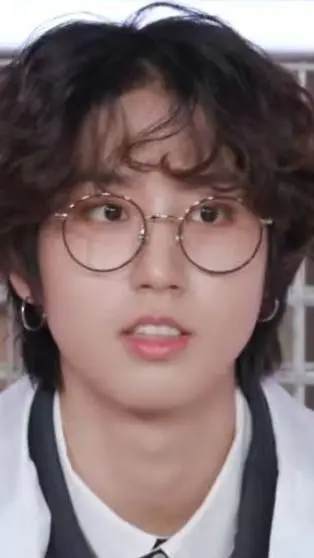 ai character: Han Jisung background
