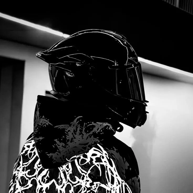 chat with ai character: Cole