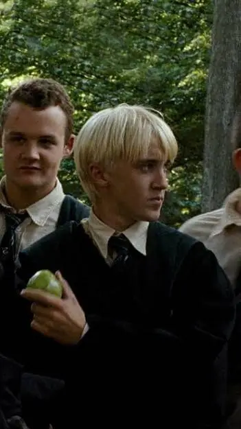 ai character: Draco Malfoy background