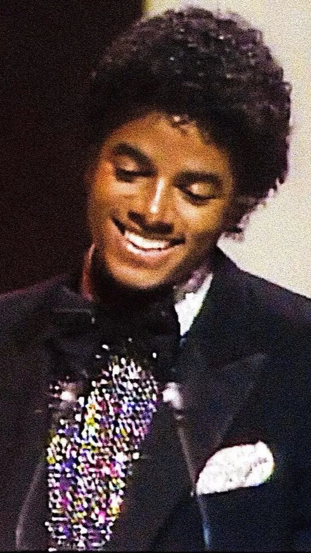 Talkie AI - Chat with Michael Jackson