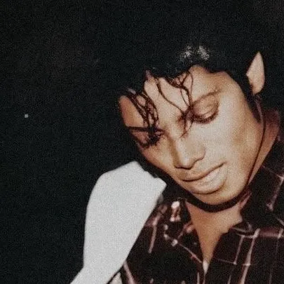 chat with ai character: Michael Jackson