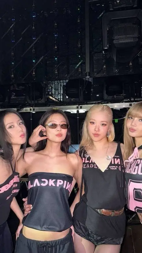Talkie AI - Chat with Blackpink 