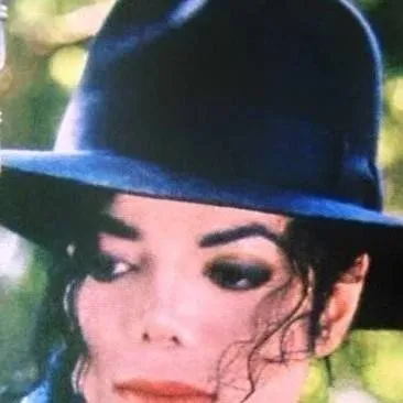 chat with ai character: michael jackson 