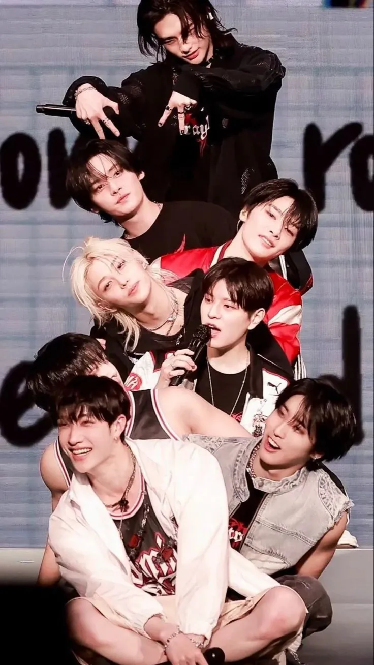 ai character: Straykids school  background