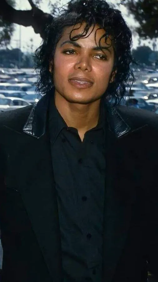 ai character: Michael Jackson background